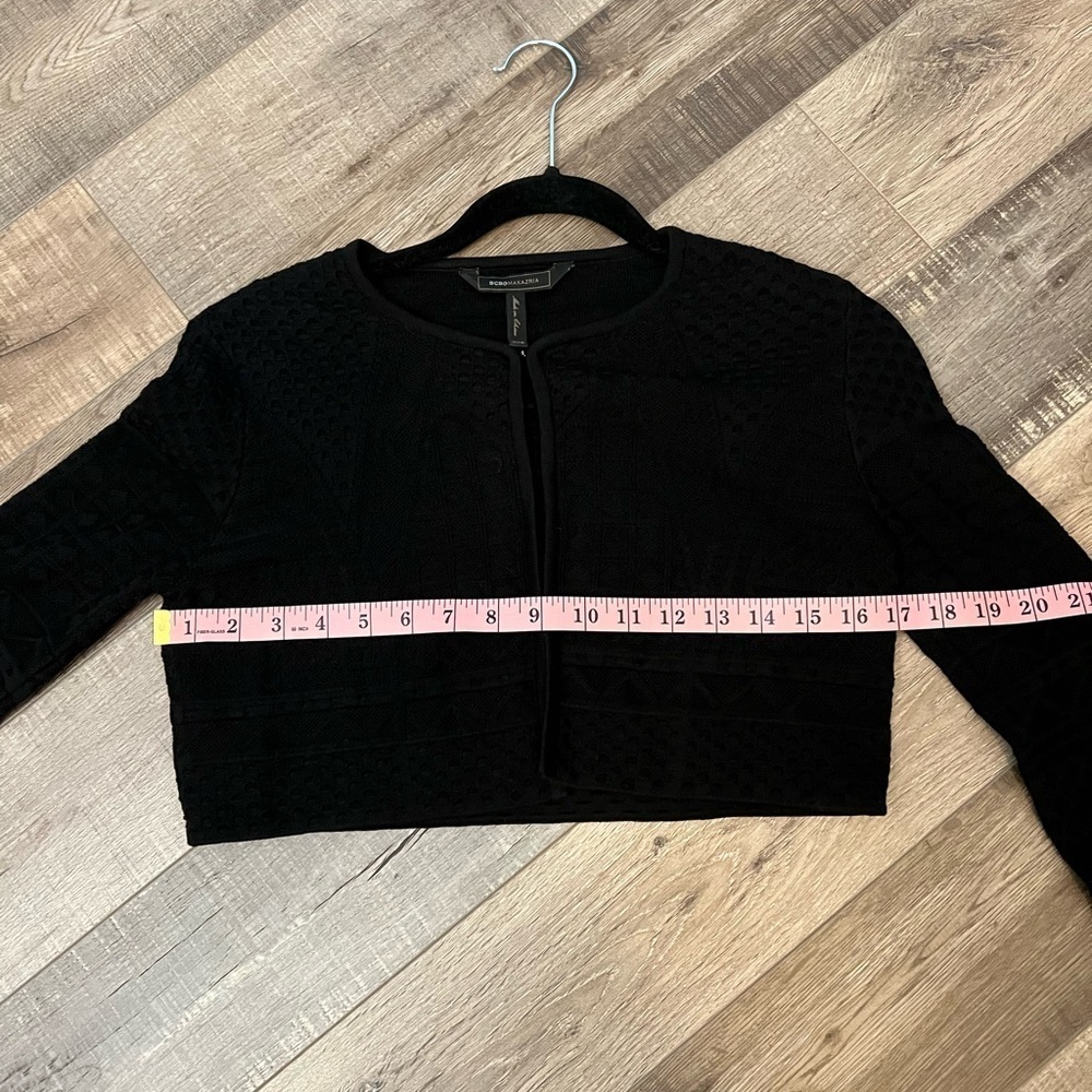 BCBG Maxazria Staci textured black long sleeved cropped cardigan shrug  XXS EUC - Picture 7 of 12